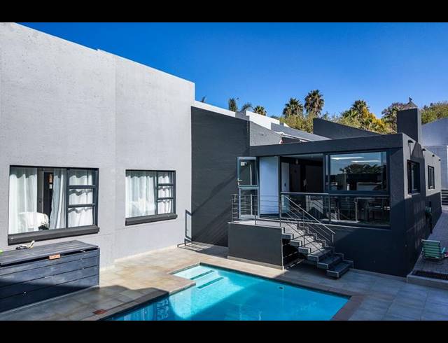 4 BEDROOM HOUSE FOR SALE IN MEYERSDAL